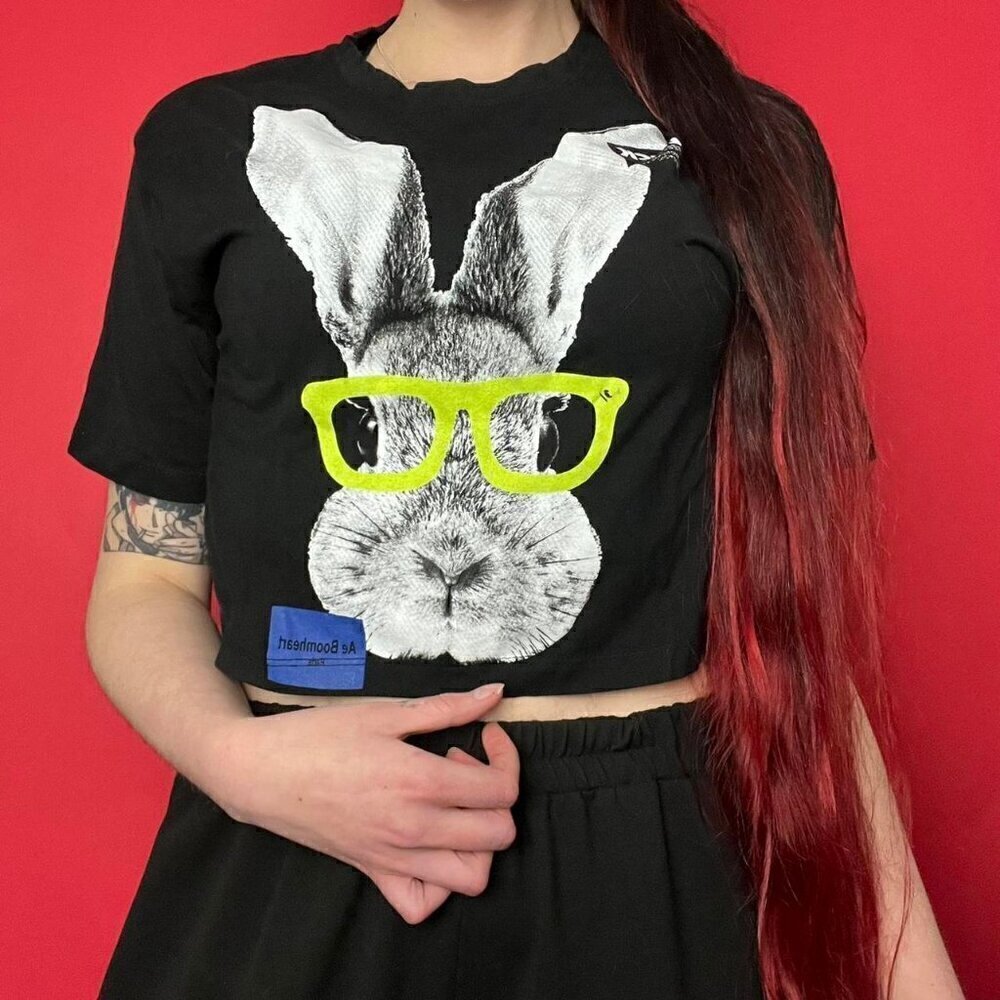 New Noce / Cropped bunny rabbit graphic tee​​​​​​​​​​​​​